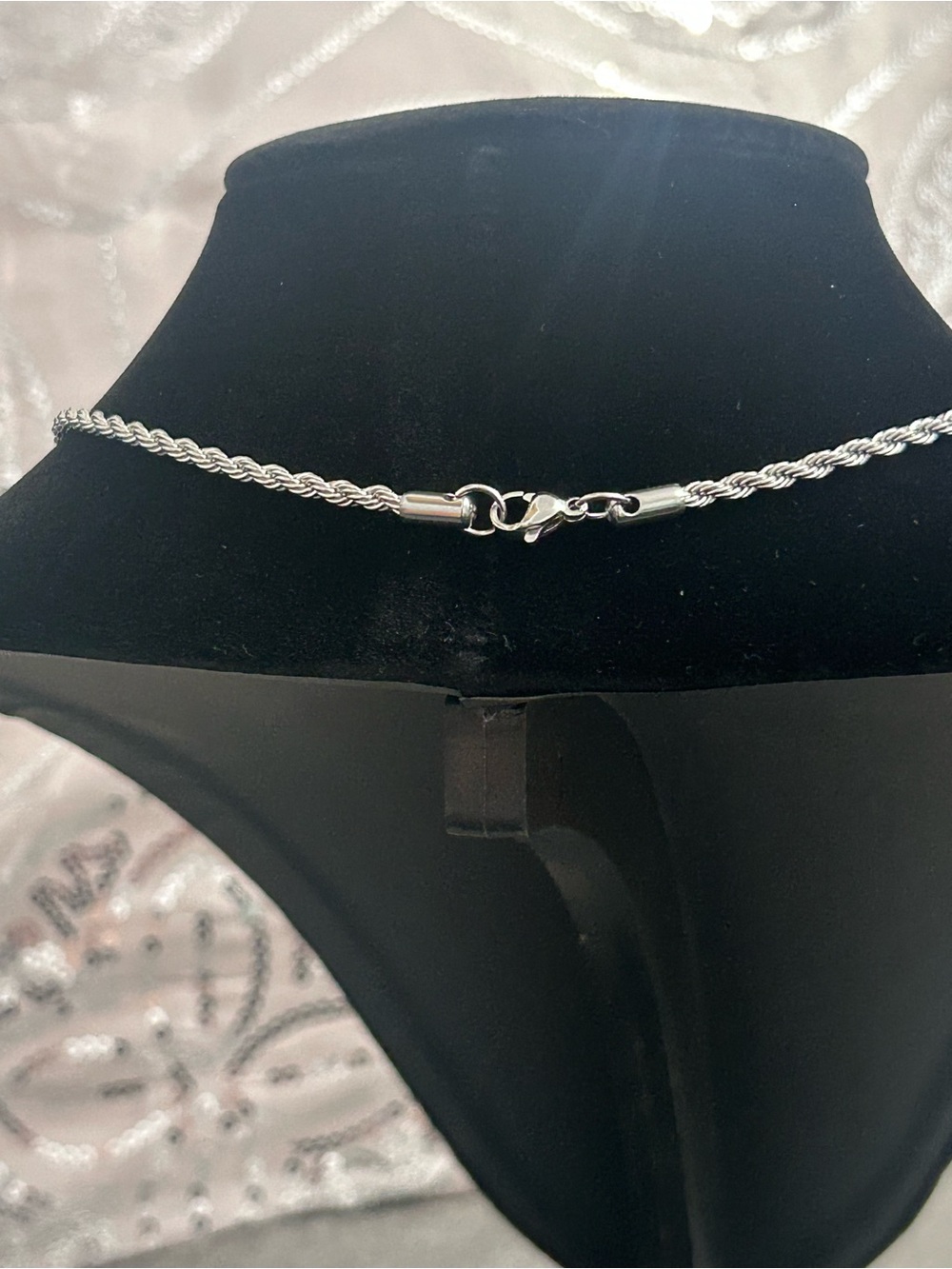 Silve Rope Chain Necklace - Picture 5 of 6